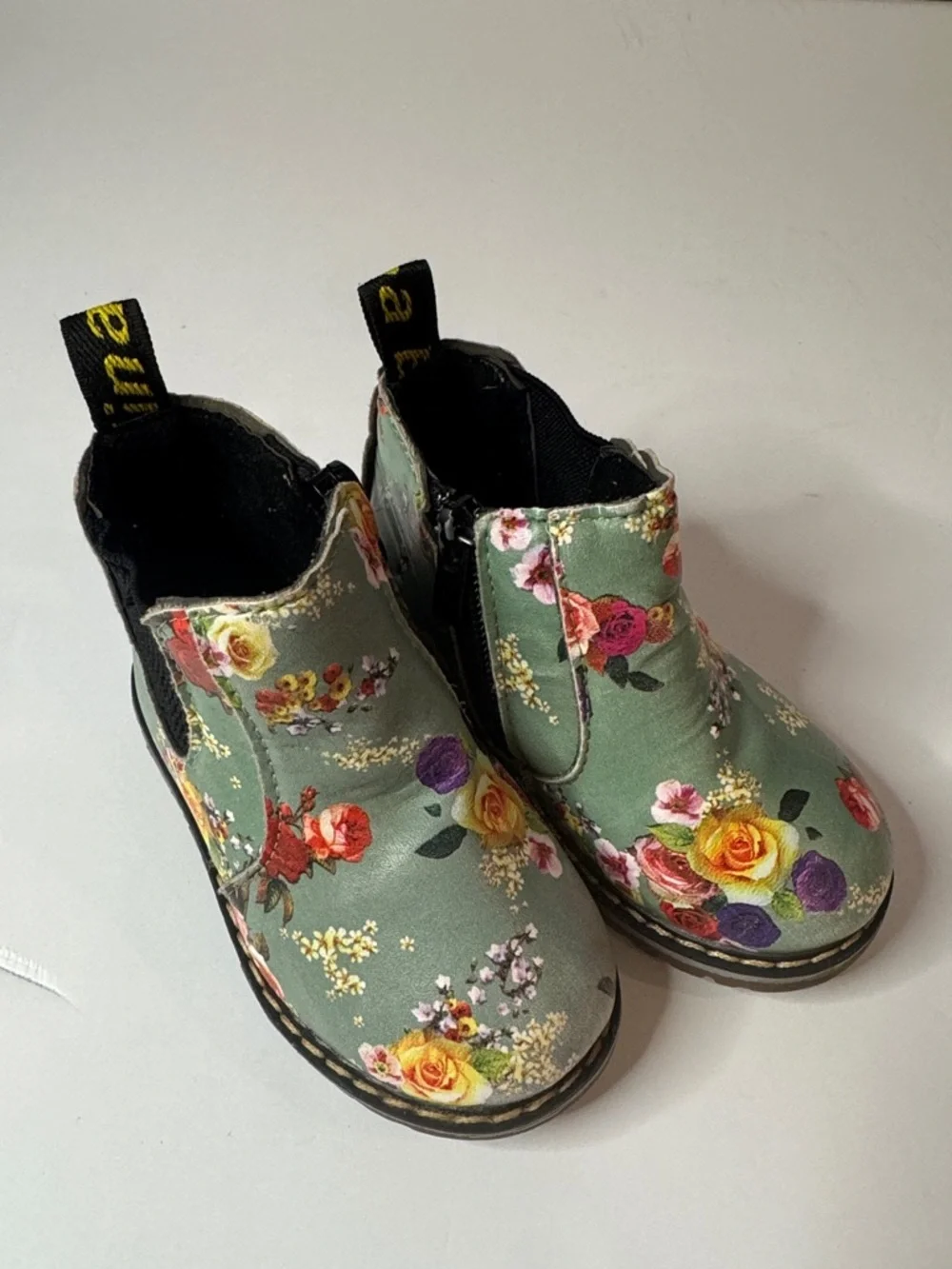 Toddler Green Floral Boots, Euro size 21 (US size 5-5.5, Non-slip Soles